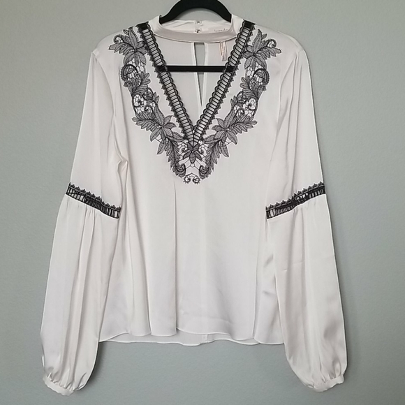 Laundry By Shelli Segal Tops - Laundry by Shelli Segal blouse size 12
